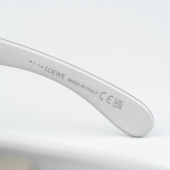 Loewe X PAULA'S IBIZA Men Sunglasses White Gold Mirror Pilot LW40132I 24C - Picture 7 of 11